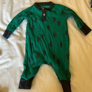 Cat and jack tree outfit